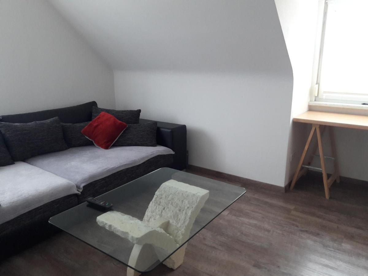 Appartement 34 ชเวบิชฮัลล์ ภายนอก รูปภาพ